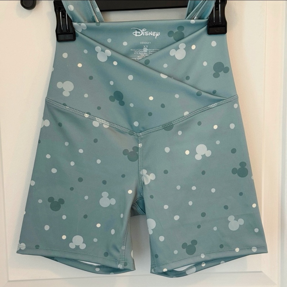 Mickey Mouse matching athletic top & shorts XS - Picture 3 of 6